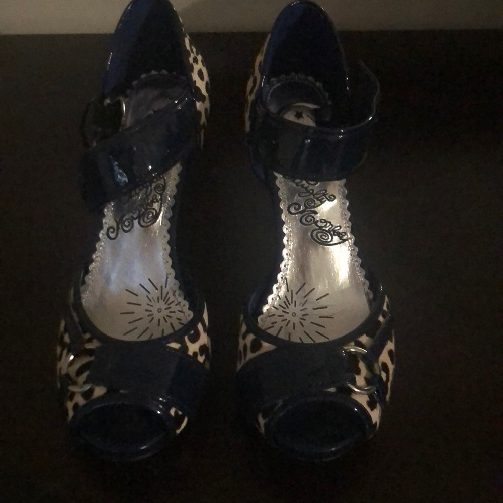 Naughty monkey high heeled shoes